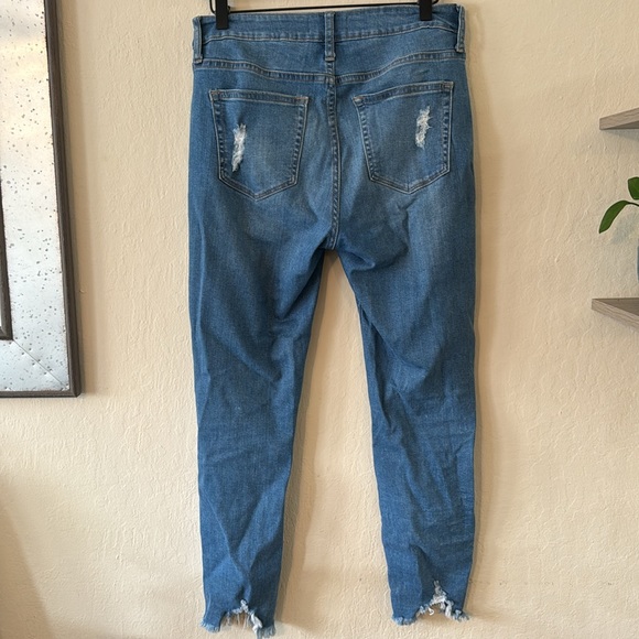 JBD Distressed Jeans - Picture 5 of 5